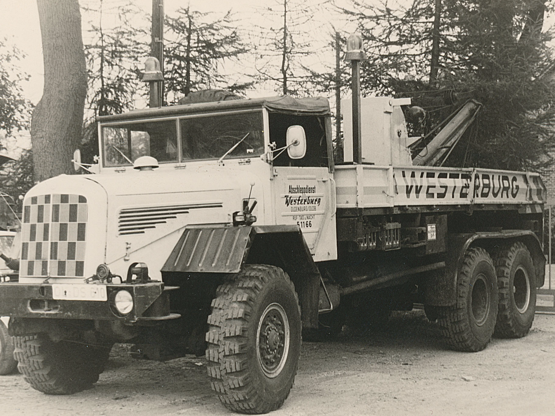 Westerburg Oldenburg Abschleppwagen Oma
